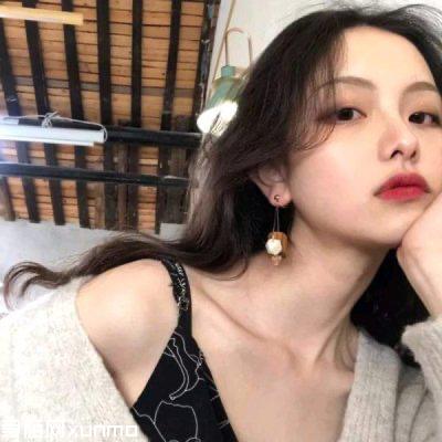 ������Ů���ع��󸻺�����