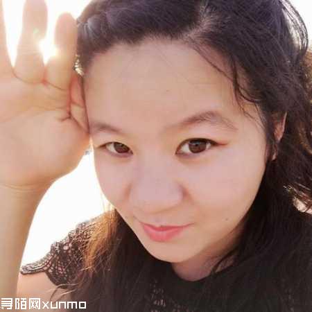 ����� ����