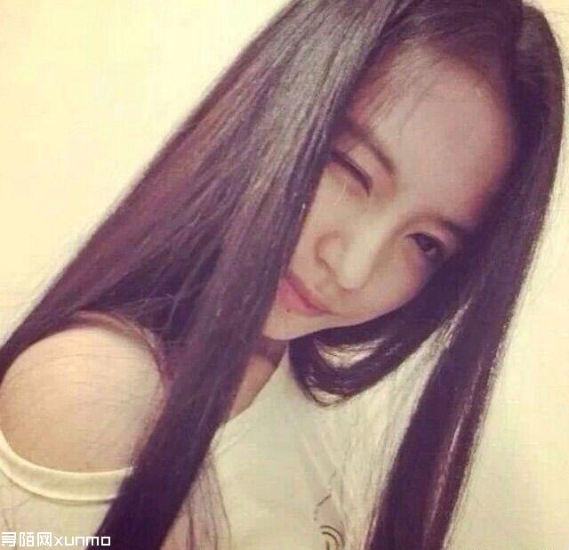 ��Ϊ���ᣬ����ֱ���һ����ͬ�ӵĳ�������