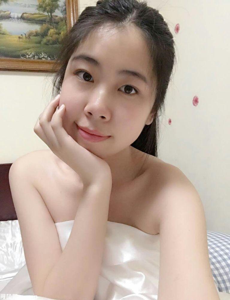 ���մ�Ů��Ŀǰ�ڻ��Ͽ���ȥ��أ����ް�����