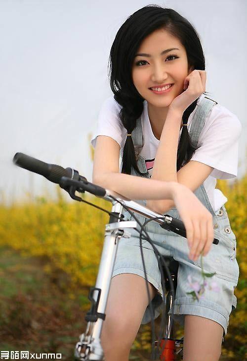 �������ᣬ�ೢ�������ʵ��ˣ��ں��� Ů��