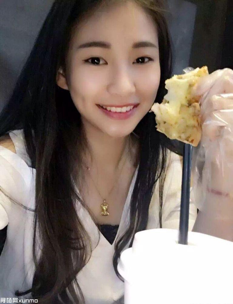 ����С��Ů���۰��ҵ�����