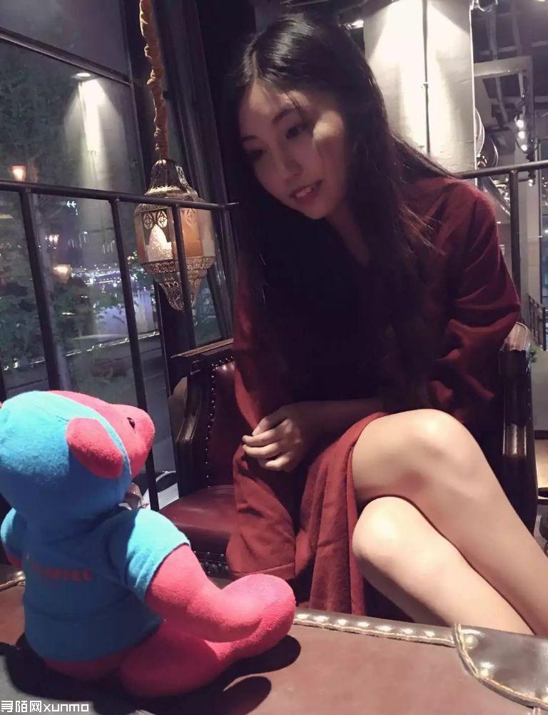 �Ͼ�����ɰ���Ů��������,������̸!