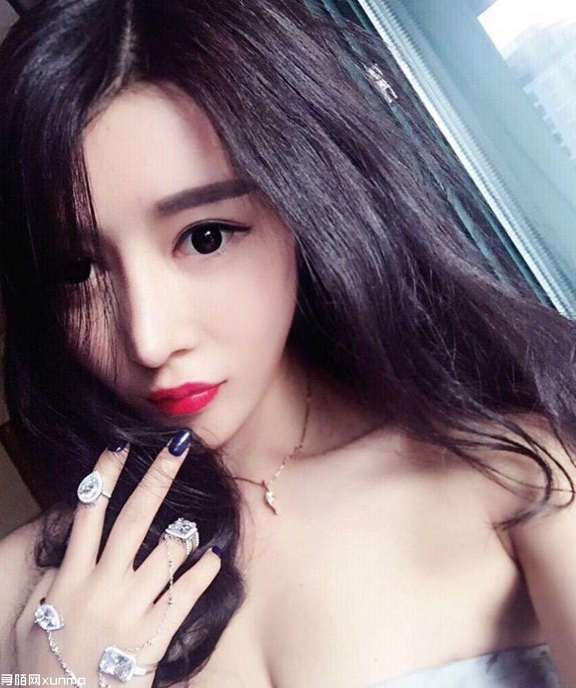 �󸻺������������ܱ�̬��Ϊ